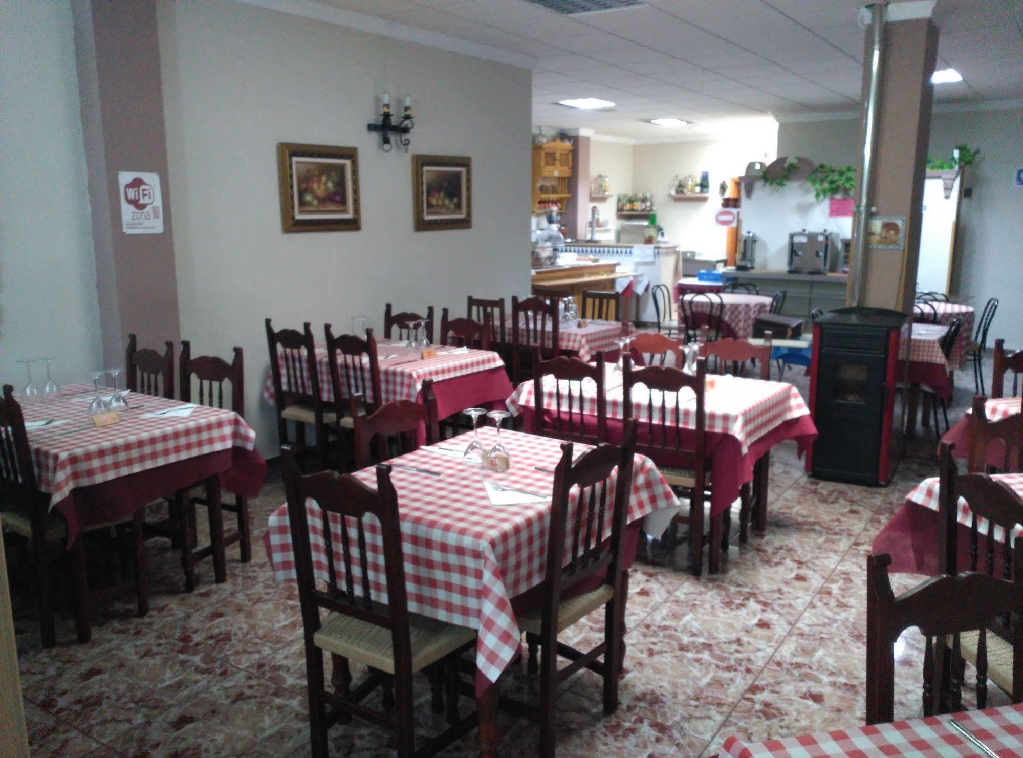 Hostal Virgen Del Rocio Ronda Kültér fotó