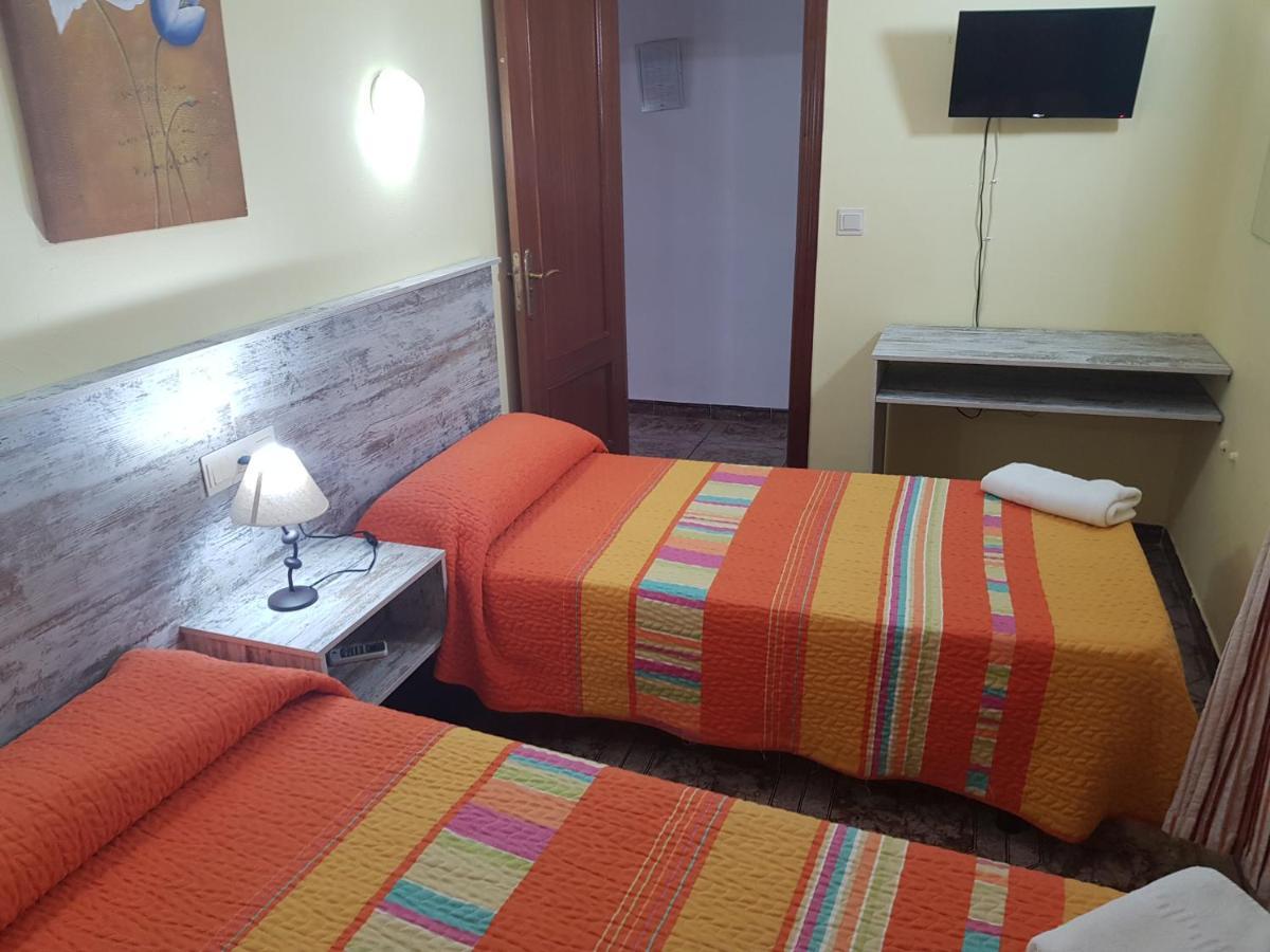Hostal Virgen Del Rocio Ronda Kültér fotó