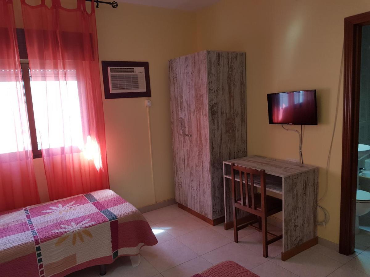 Hostal Virgen Del Rocio Ronda Kültér fotó