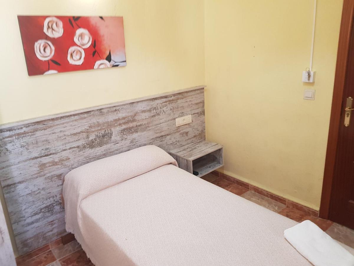 Hostal Virgen Del Rocio Ronda Kültér fotó